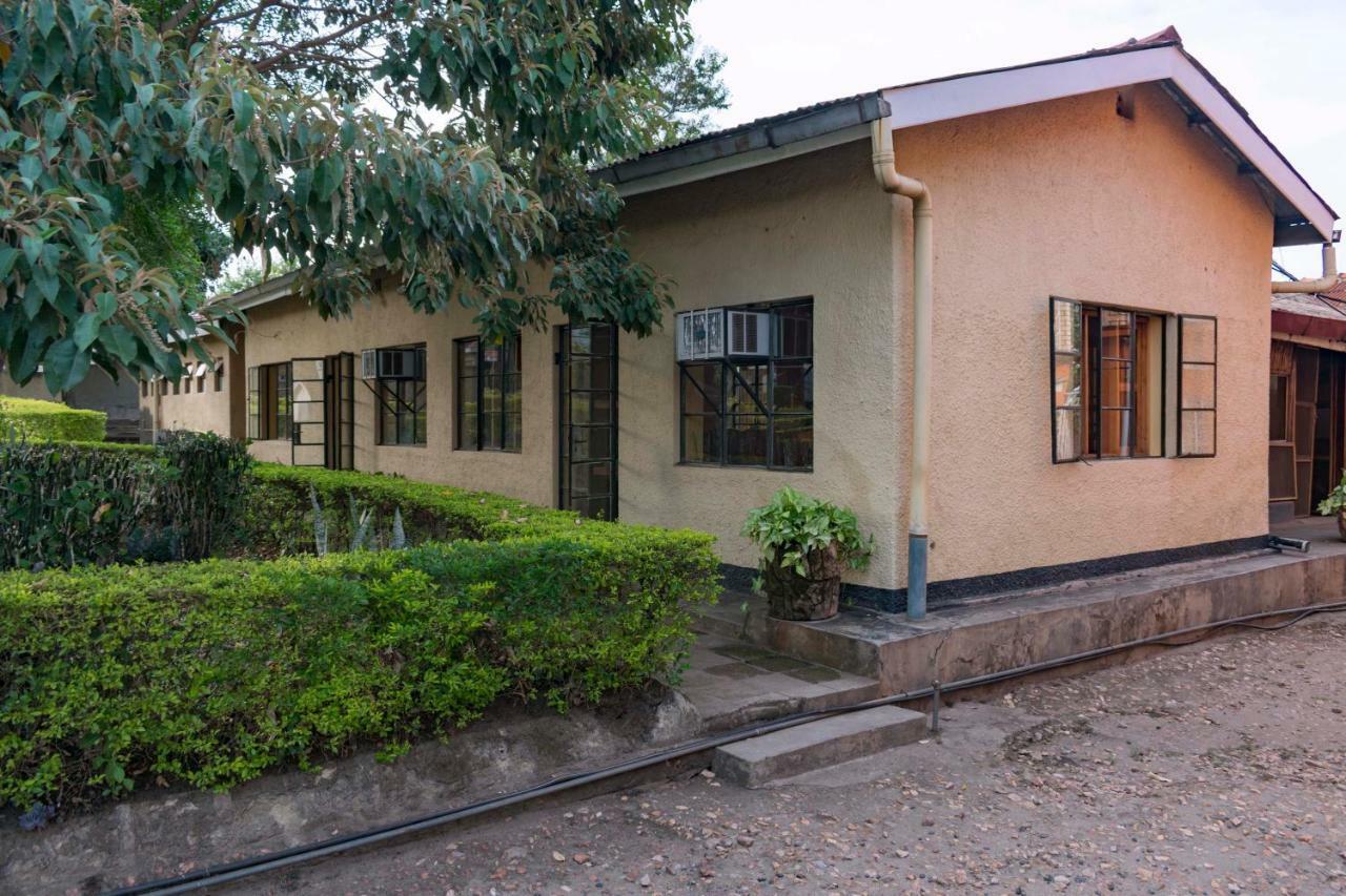 Rwenzori International Hotel Kasese Eksteriør bilde