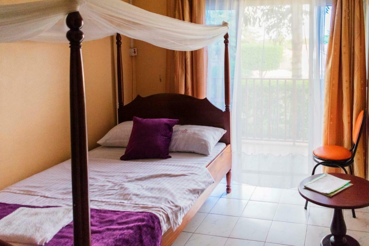 Rwenzori International Hotel Kasese Eksteriør bilde