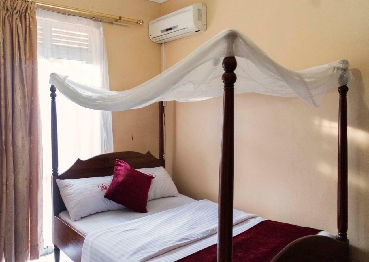 Rwenzori International Hotel Kasese Eksteriør bilde