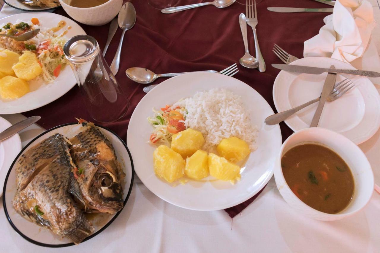 Rwenzori International Hotel Kasese Eksteriør bilde