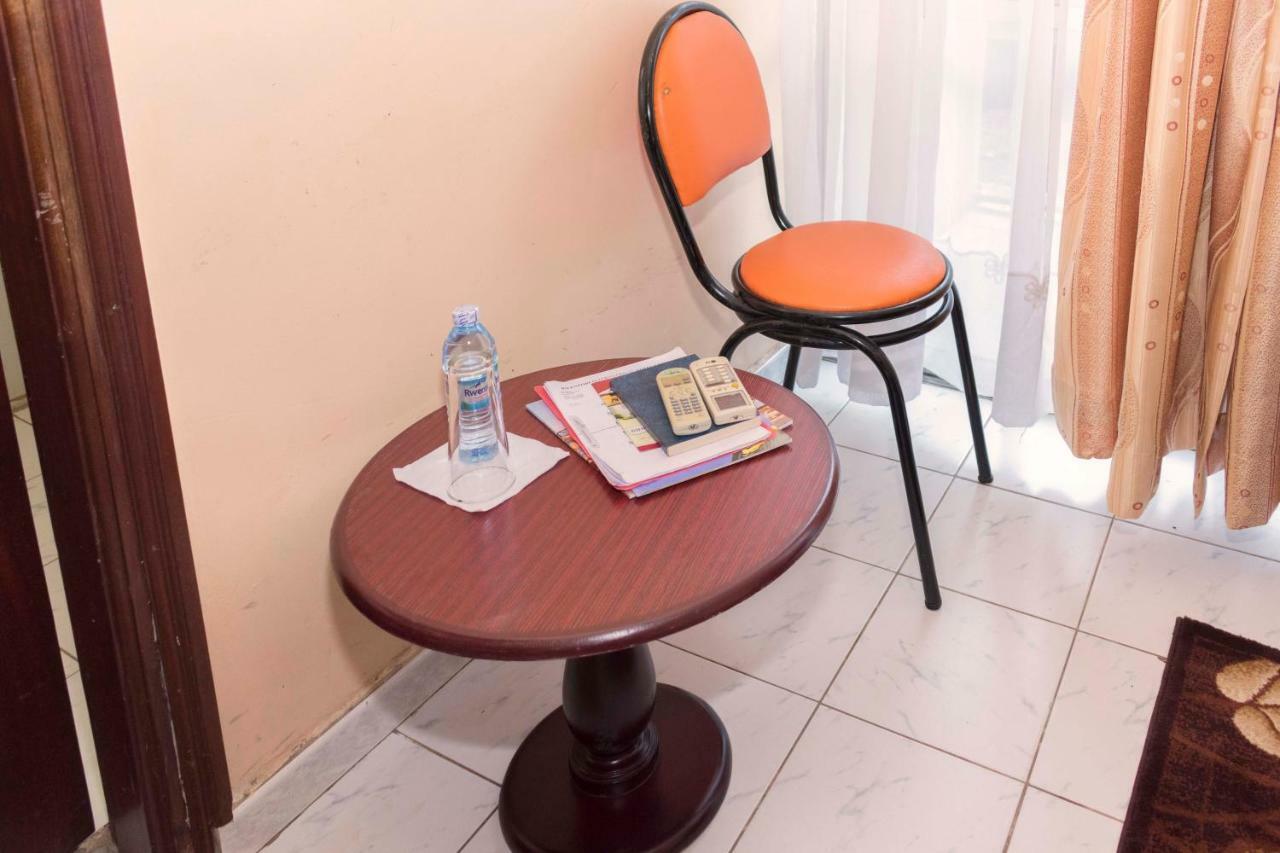 Rwenzori International Hotel Kasese Eksteriør bilde