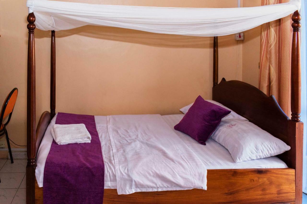Rwenzori International Hotel Kasese Eksteriør bilde