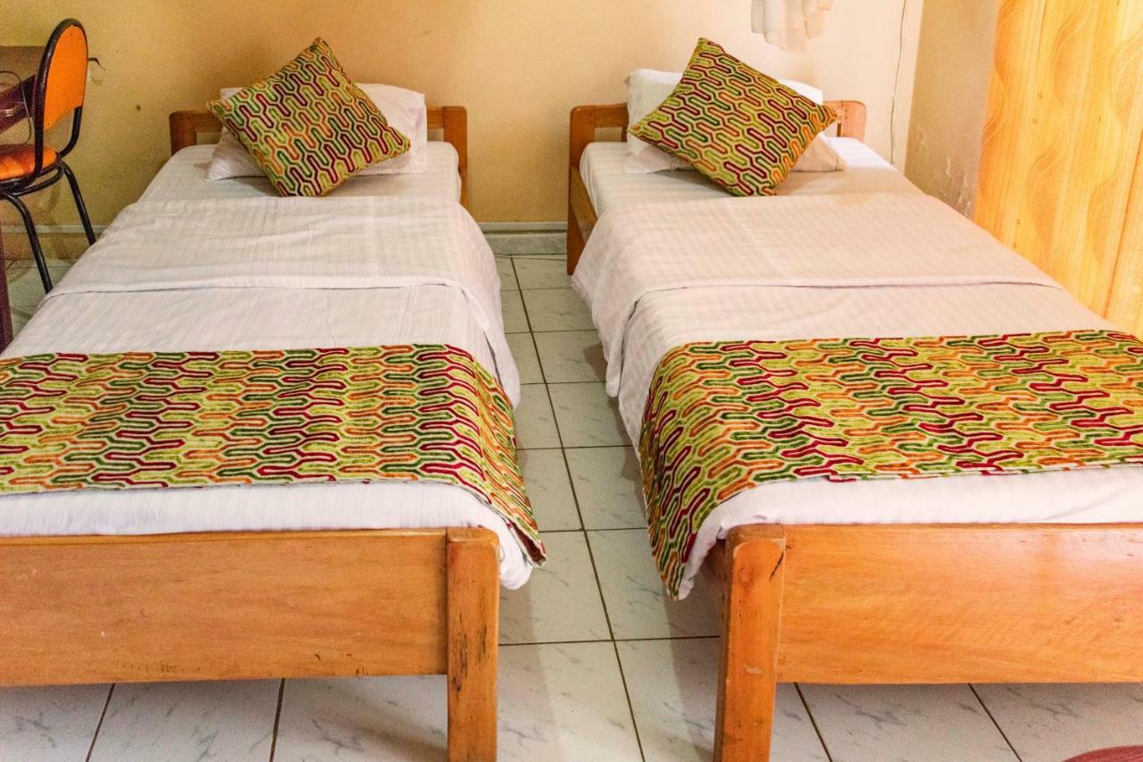 Rwenzori International Hotel Kasese Eksteriør bilde
